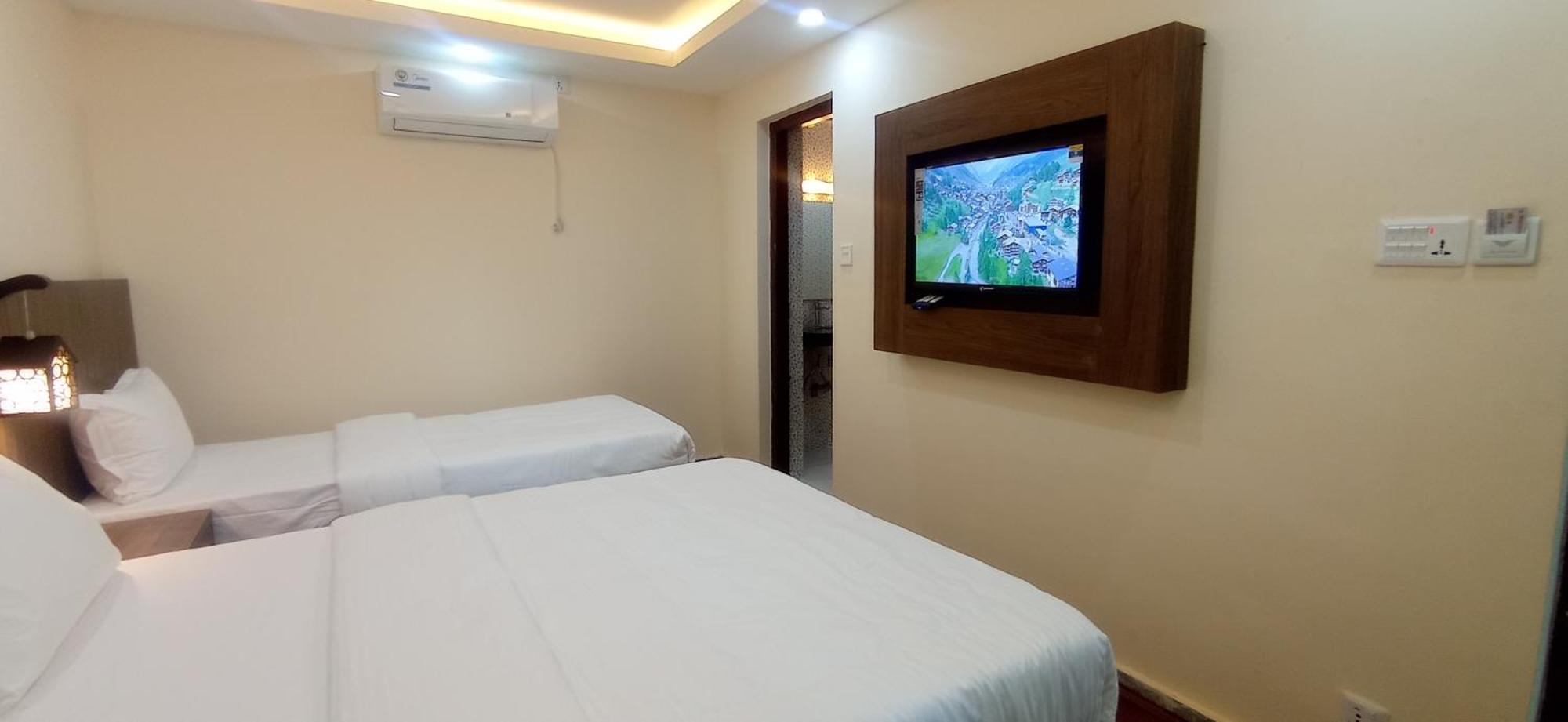 Hotel Aerolink Катманду Екстер'єр фото